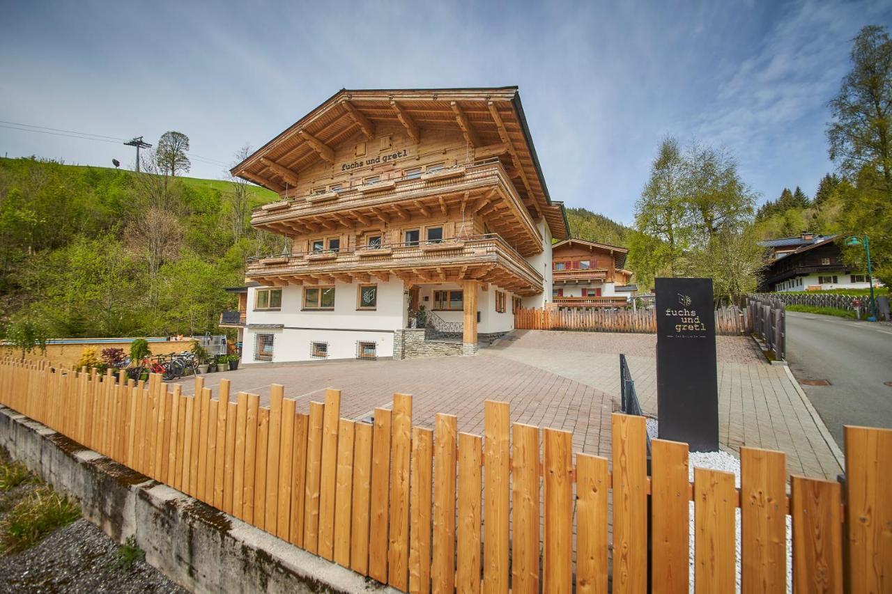 Fuchs Und Gretl Bed and Breakfast Saalbach-Hinterglemm Exteriör bild